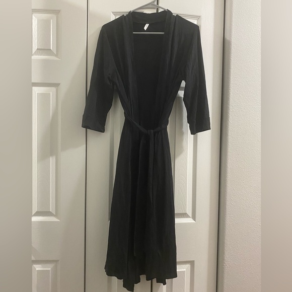 Black Maternity Robe, size Large - Picture 1 of 2